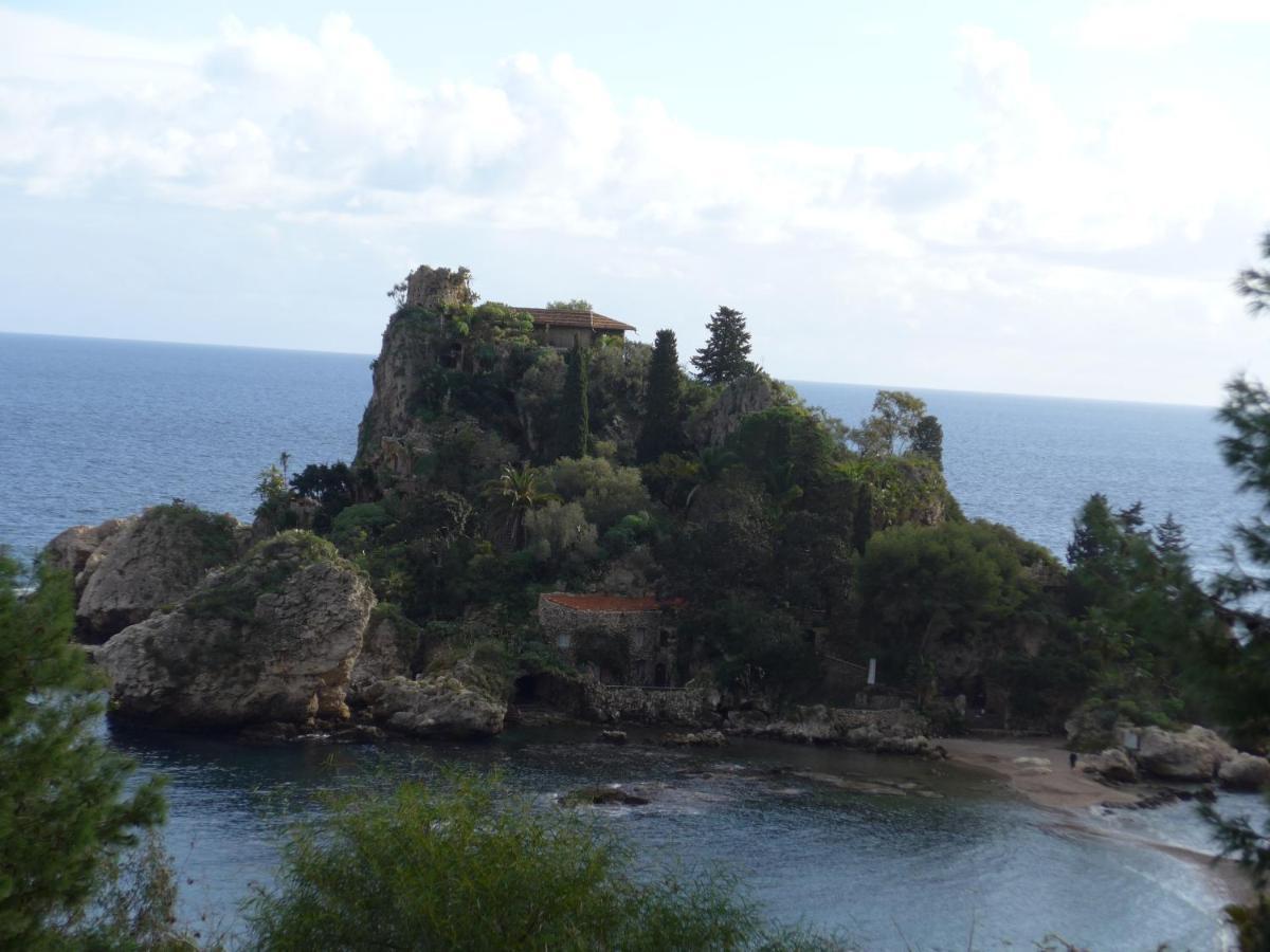 B&B Miroca Sant'Alessio Siculo Exterior photo