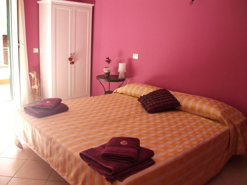 B&B Miroca Sant'Alessio Siculo Room photo
